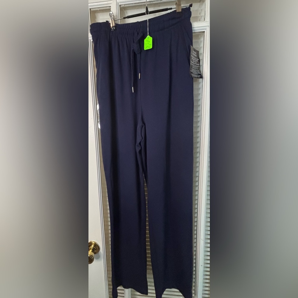 Ladies Navy Pants-Size 14/16